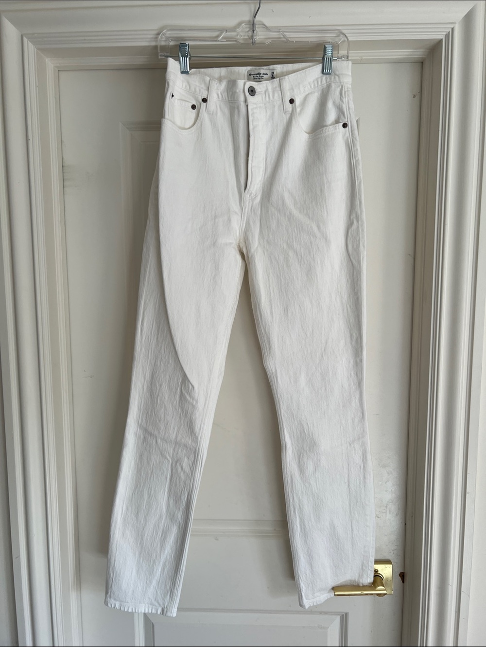 Abercrombie & Fitch Women's Straight-Leg White Jeans